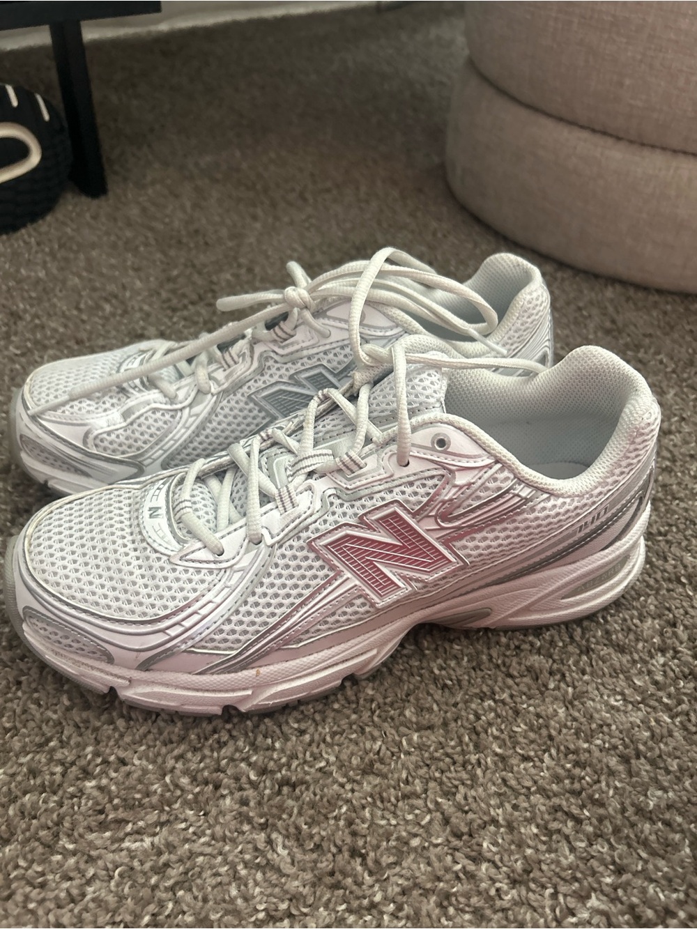 New Balance 740 Women's White Running Sneakers with Subtle Pink Logo